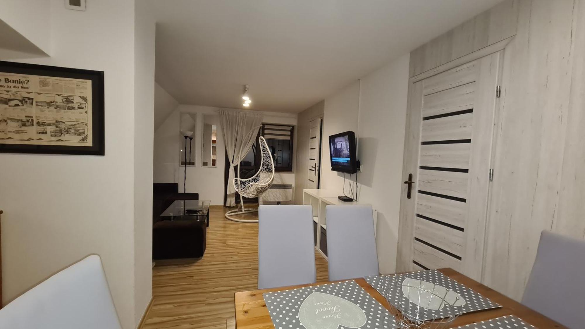 Apartamenty Bajka Bialka Tatrzanska Z Kuchnia Tel 60806 - 4835 Bilik gambar